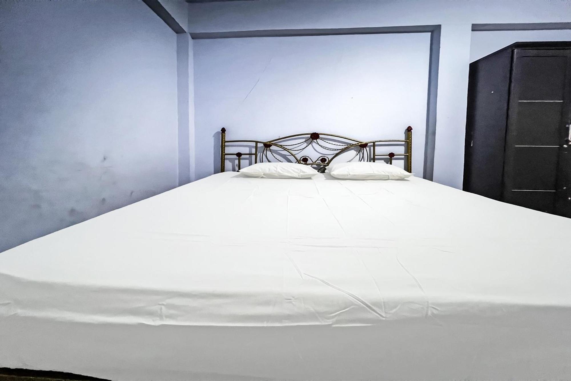 Oyo 91757 Surya Hotelneartaman Anggrek Pkk Watansoppeng Lalabata Екстериор снимка