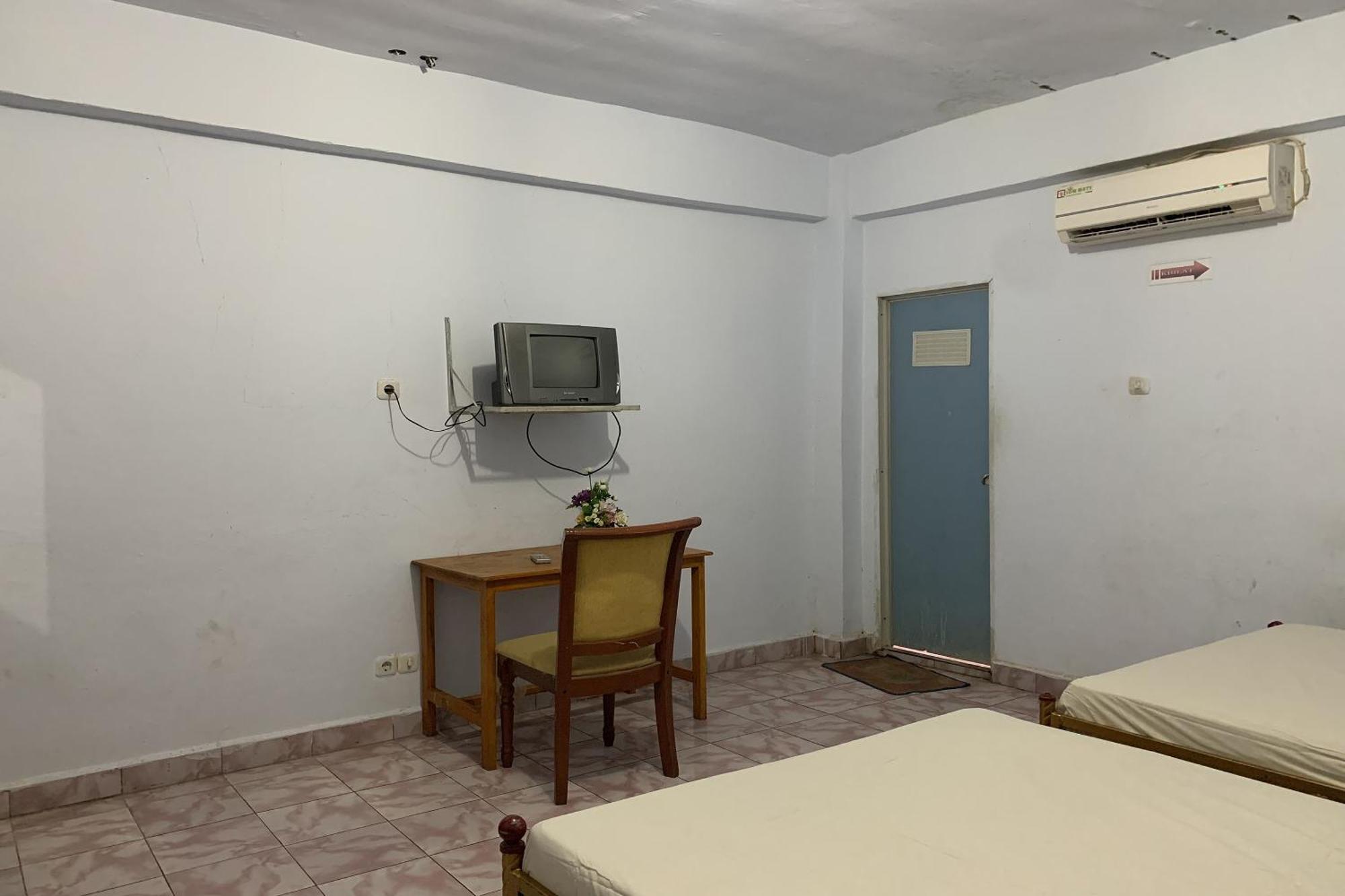 Oyo 91757 Surya Hotelneartaman Anggrek Pkk Watansoppeng Lalabata Екстериор снимка